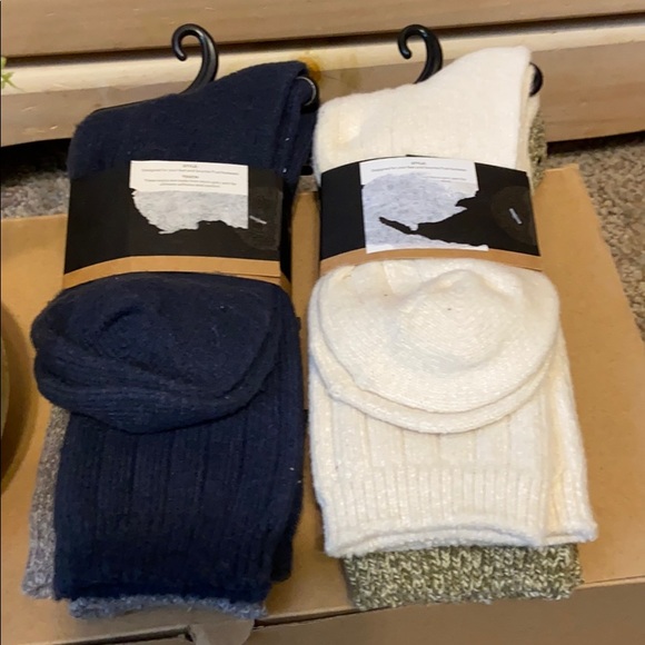 🆕 Frye Sock Bundle - Picture 6 of 6